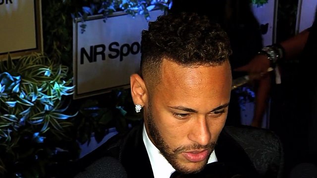 Em leilão beneficente, Neymar fala sobre seleção e especulações sobre sua saída do PSG