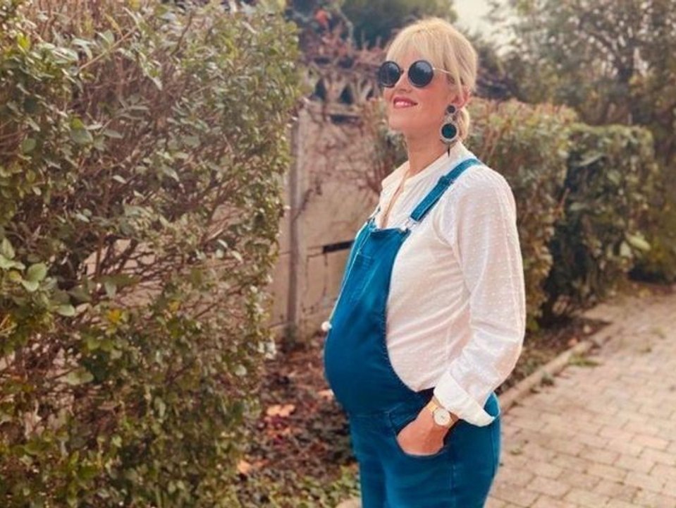 “Je ne te retrouverai plus, nos chemins se séparent” : annonces et adieux bouleversants de cette star de “Pékin Express”, en couple et sur...