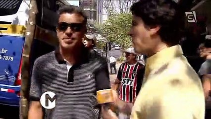 Ex-atacante Careca assiste vitória do São Paulo no Morumbi