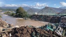 Tarım ve Orman Bakanı Kirişci, Antalya'da selden zarar gören çiftçileri ziyaret etti