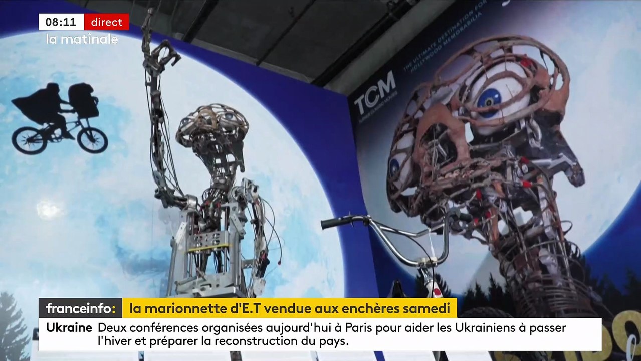 La marionnette d'E.T., l'extraterrestre le plus culte du cinéma, va être vendue aux enchères samedi, 40 ans après la sortie du chef d'œuvre de Steven Spielberg - VIDEO