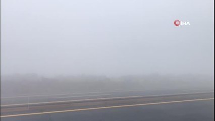 Bingöl-Elazığ karayolunda sis nedeniyle görüş mesafesi sıfıra kadar düştü