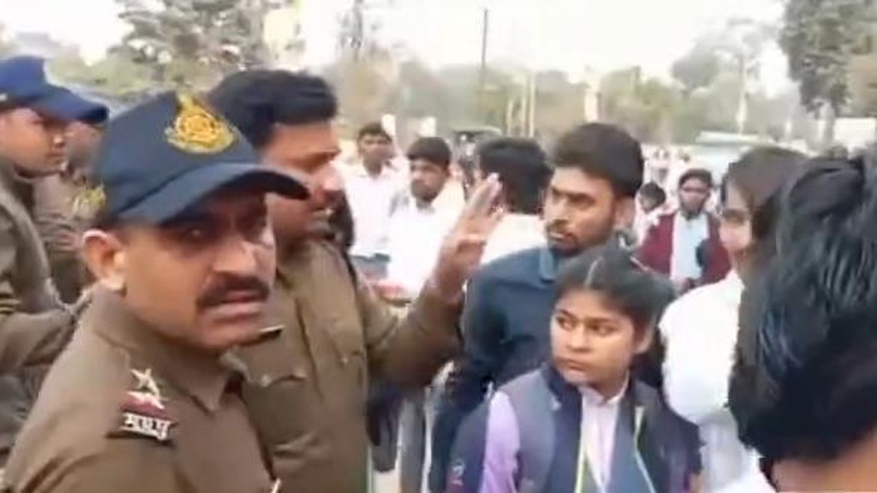 सीधी :छात्रों के दो गुटों में हुआ विवाद,इस मामले में बयान आया सामने