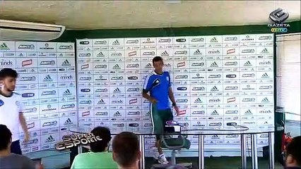 Em boa fase, Lúcio comenta rotina no Verdão