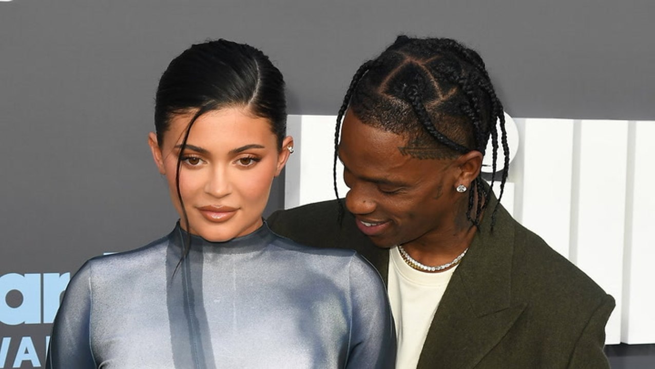 Baby-Alarm! Diese Stars wurden 2022 Eltern