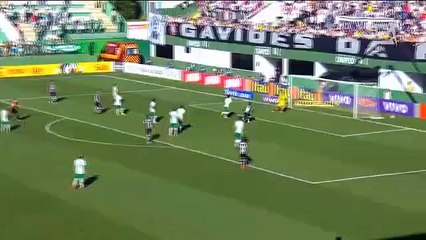 O amor voltou! Vágner Love comemora bom momento no Corinthians