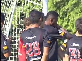 Após goleada, São Paulo treina pensando no Bahia