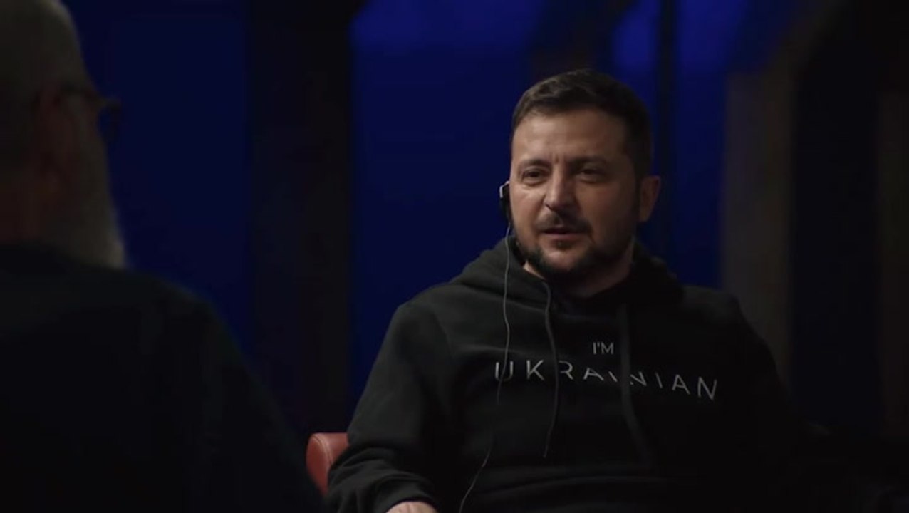 Volodymyr Zelensky mocks Putin during David Letterman interview