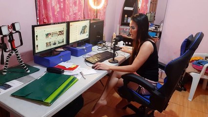 Livestream Behind The Scene.. #livestreamer #youtuber #vlogger #momvlogger #workfromhome