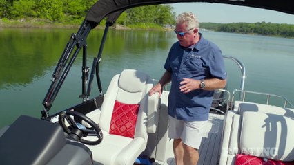 2023 SunCatcher Elite 324SS: Sleek Design & High Performance Boat 🚤