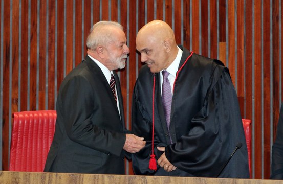 Lula, Moraes e Lewandowski participam de festa após diplomação do presidente eleito