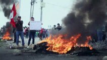 Manifestantes toman aeropuerto de Arequipa pese a anuncio de elecciones anticipadas en Perú