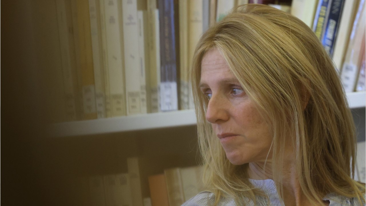 Voici - "Il fallait peut-être penser à une intervention" : Sandrine Kiberlain fait d'étonnantes confidences sur la chirurgie esthétique