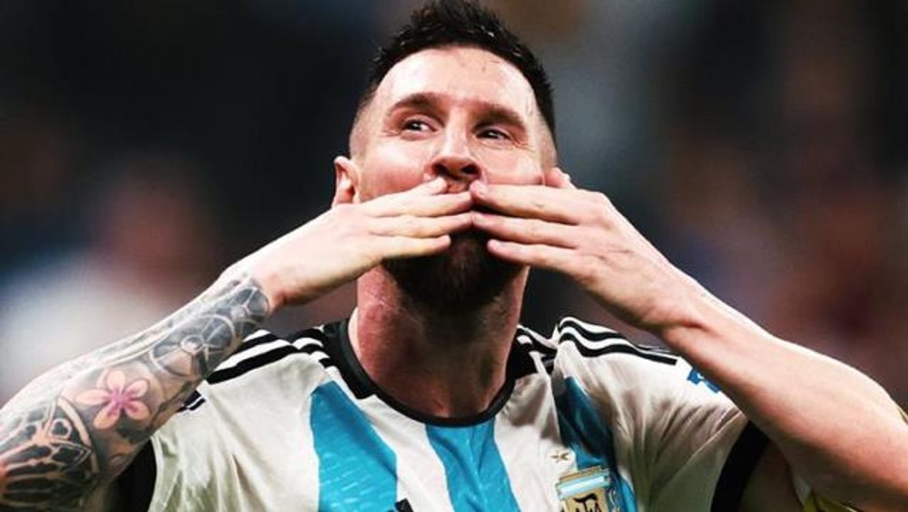 Lionel Messi tarih yazdı! 2022 Dünya Kupası'nın ilk finalisti Arjantin
