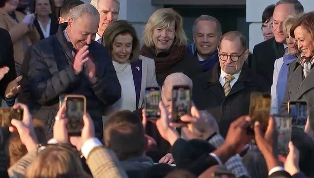 Amor es amor , dice Biden al promulgar la ley que protege el matrimonio homosexual