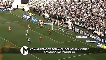 Com arbitragem polêmica, Corinthians vence Botafogo no Itaquerão