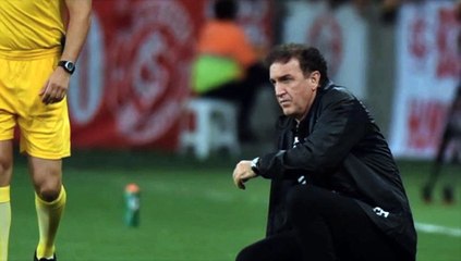 Cuca tenta alternativas diferentes no Santos