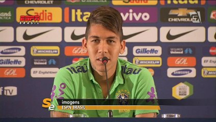 Em coletiva, Firmino “se apresenta” ao povo brasileiro