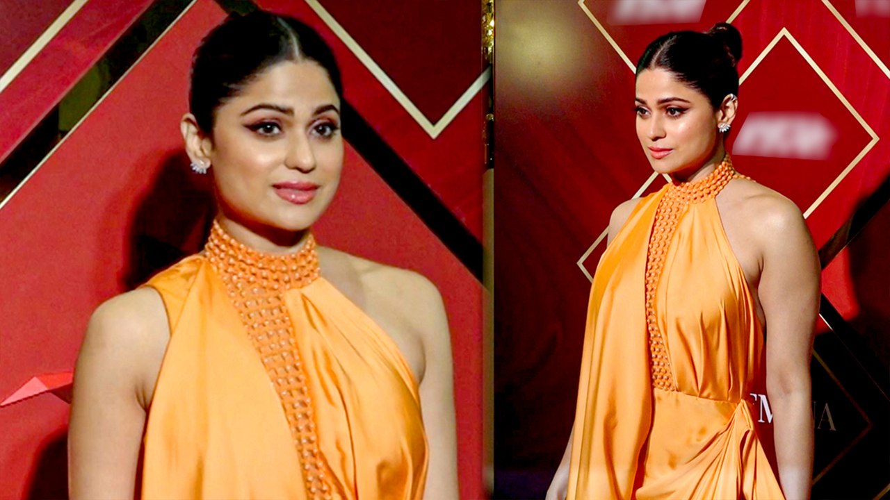 अवार्ड शो के दौरान शमिता शेट्टी ने पहनी ऐसी ड्रेस, देख फैंस हो रहे है काफी उत्त्साहित