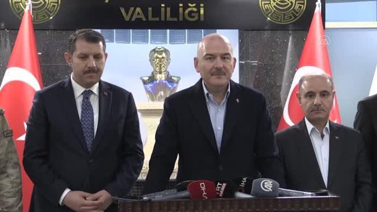 İçişleri Bakanı Soylu, "Zincir 2" ve "Kökünü Kurutma Operasyonu"na ilişkin Şanlıurfa'da konuştu: (1)