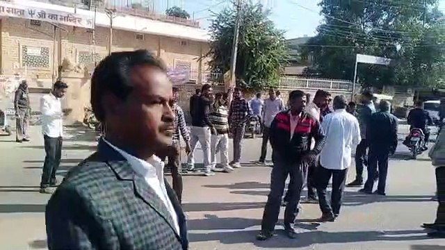 आपसी रंजिश में फायरिंग में चली गोली, युवक घायल, पिस्तौल छोड़कर भाग गए बदमाश