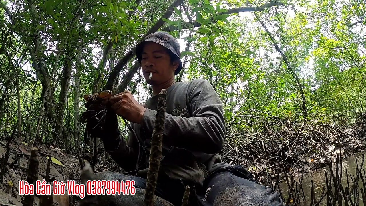 HỐT TRỌN Ổ CUA GẦN 5 KÝ KHI THUỶ TRIỀU VỪA RÚT