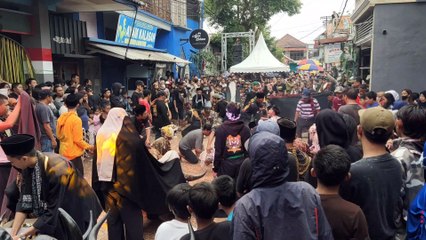 BANTENGAN TARI TRADISIONAL KHAS JAWA TIMUR (MALANG)