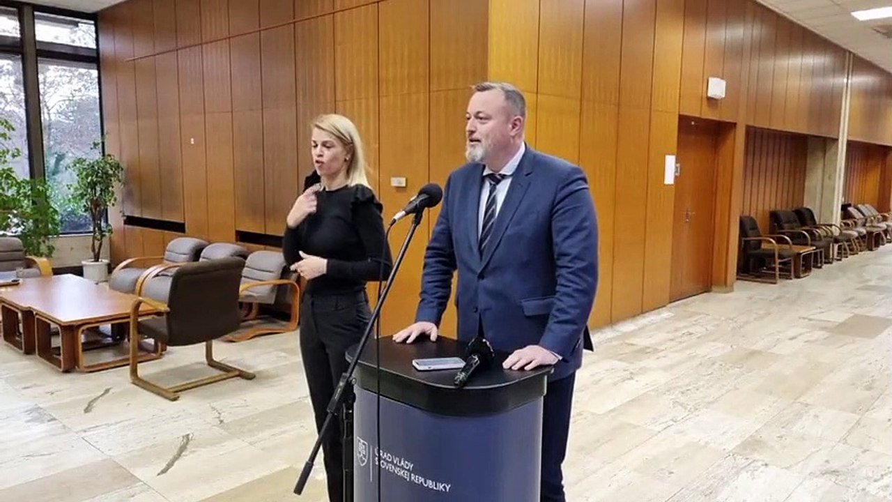 ZÁZNAM: Krajniak: Naša priorita je, aby vznikla dohoda, ako bude fungovať štát a vláda