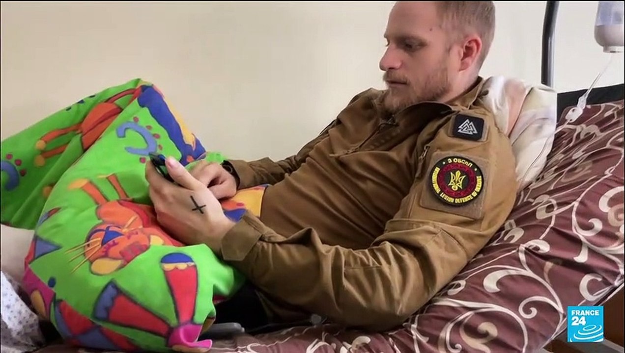Guerre en Ukraine : un combattant français blessé par une mine témoigne
