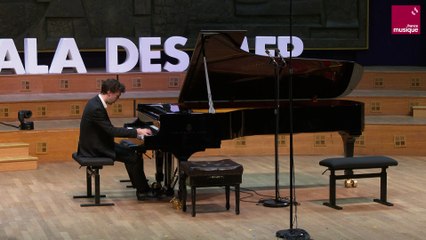 Stravinsky : L'Oiseau de feu (extraits)