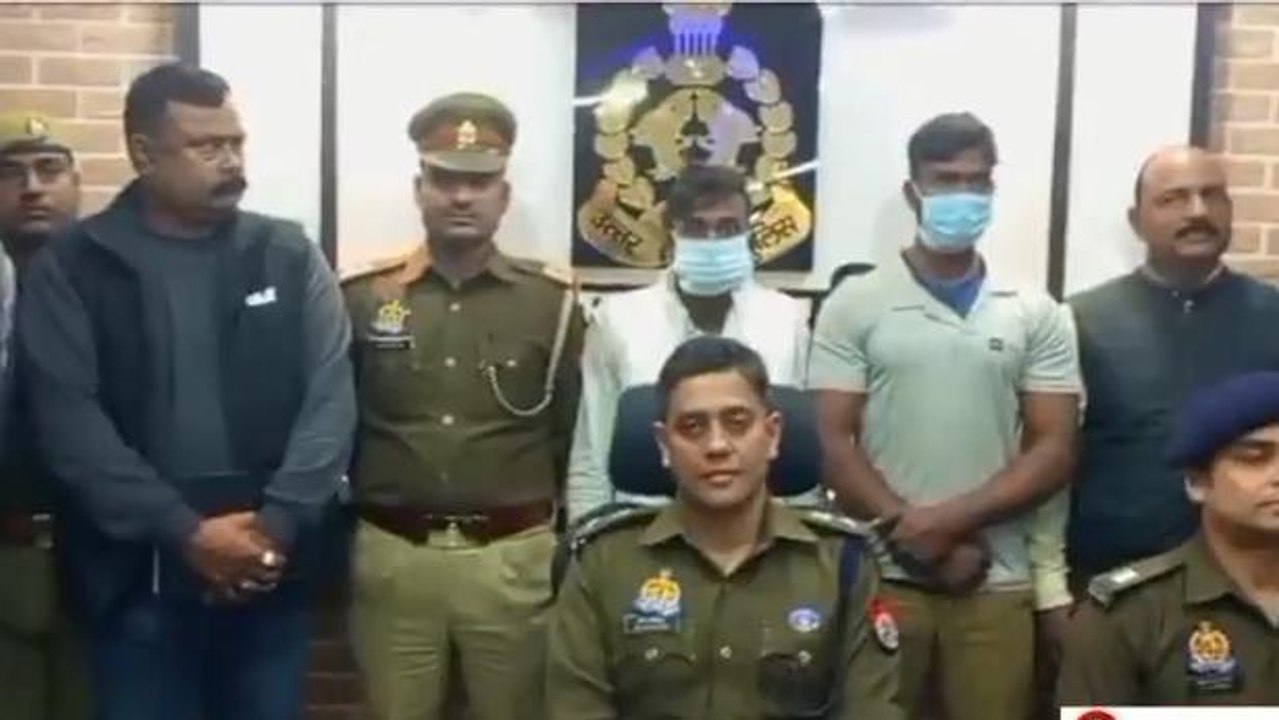 महराजगंज: बैंक कर्मी से हुई लूट का पुलिस ने किया खुलासा, एसपी ने दी अहम जानकारी