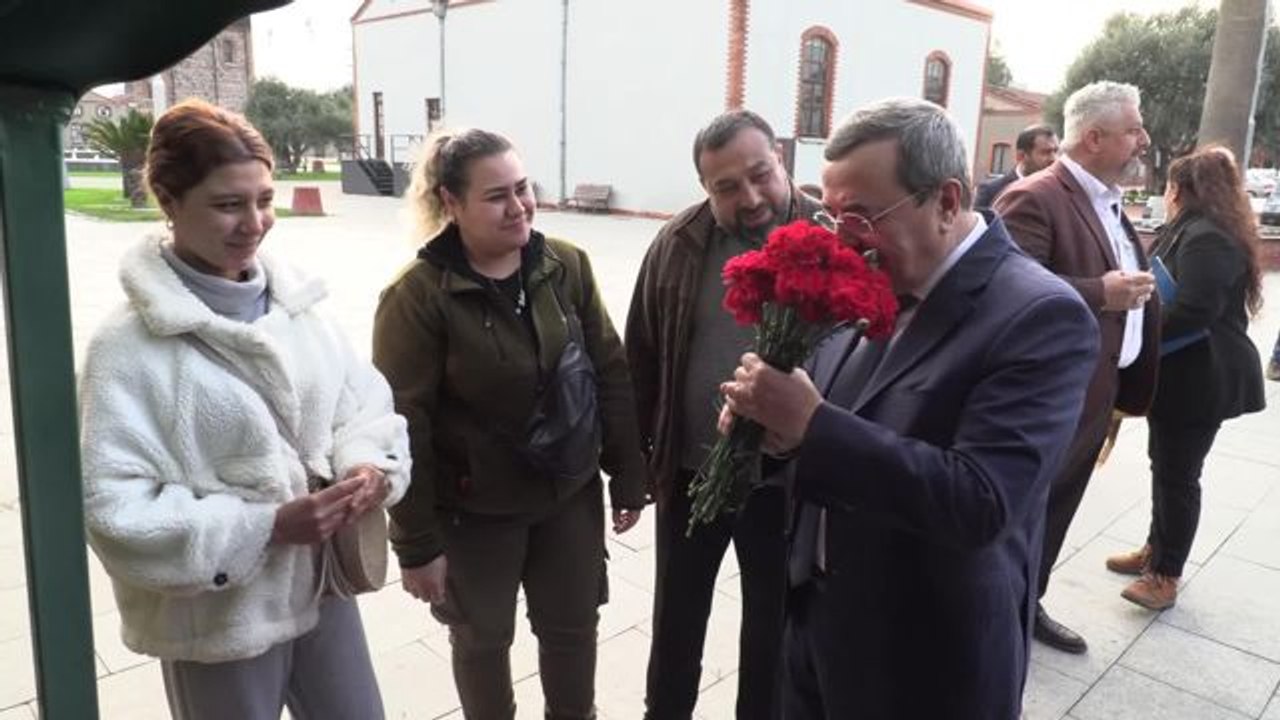Konak Roman Çalıştayı Başladı. Abdül Batur: "Roman Kardeşlerimizle Birlikte Yol Yürümeye Devam Edeceğiz"