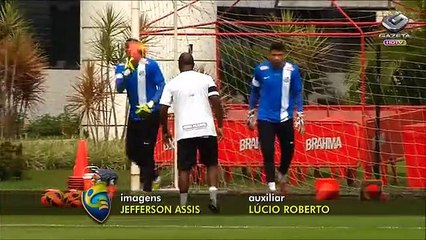 De olho no Corinthians, Santos inicia preparação para o clássico