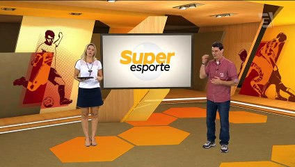 Jadson comemora boa fase e liderança do Timão