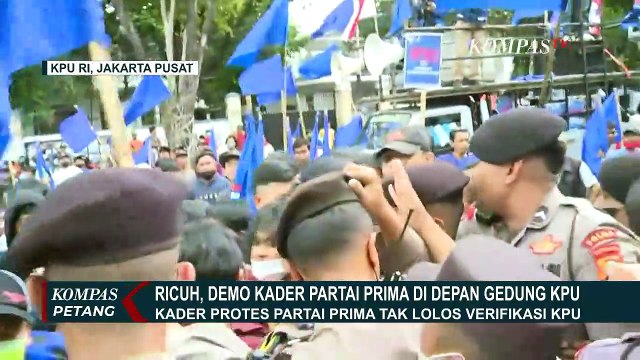 Geruduk Kantor KPU RI, Para Pendukung Protes Tuntut KPU Loloskan Partai Prima