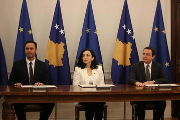 Kosovalı liderler, AB'ye üyelik başvuru dilekçesini imzaladı