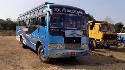 मुड़वारा: तेज रफ्तार बस ने वृद्ध को कुचला,घायल का उपचार जारी