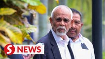 Najib himself gave Shahrir RM1mil cheque, says MACC officer