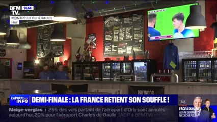 Bars, magasins de déguisement: les derniers préparatifs avant le match France-Maroc
