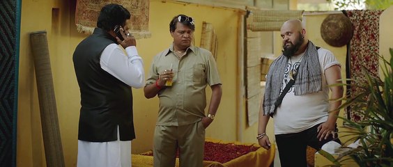 टाइगर श्रॉफ को उठाओ वो चलाख लगता है  आठ दस और लेकर जाओ आर्मी है वो