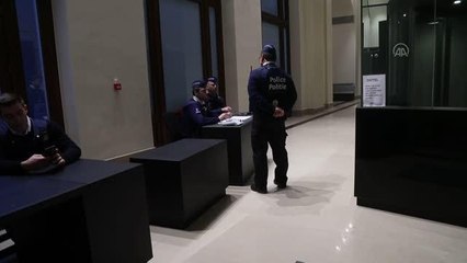 Avrupa Parlamentosu'nun Yunan milletvekili Eva Kaili ile diğer 3 kişi Brüksel'deki mahkemede ön duruşmaya çıkarıldı