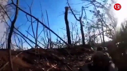 Battle between Azov fighters and Russians in the trench – intense shooting