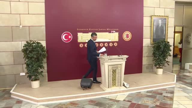 Özgür Özel: EYT konusunda bir türbülanstır gidiyor, bir sarsıntı bir sallantı var