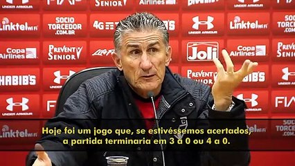 Explicações de Bauza para derrota em casa