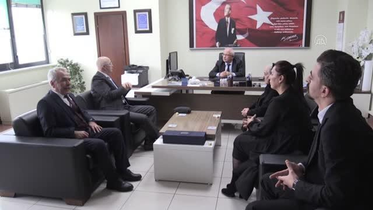 BALIKESİR - Azerbaycanlı şehit ailesi "Tek Millet Tek Yürek" projesiyle Balıkesir'de Türk şehit aileleriyle buluştu