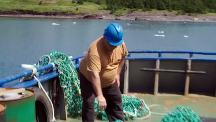 Canadian Iceberg Hunters