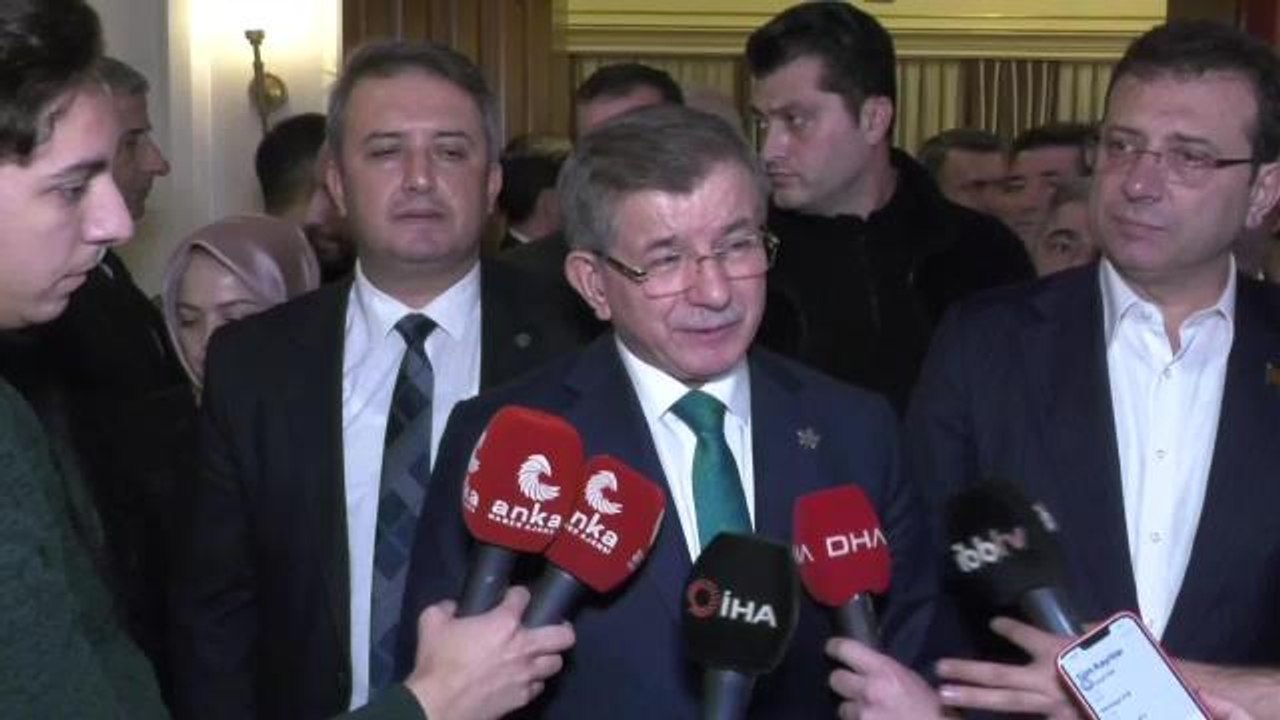 Davutoğlu, İmamoğlu'nu İbb'de Ziyaret Etti: "Erdoğan Ceza Aldığında da Buradaydık.