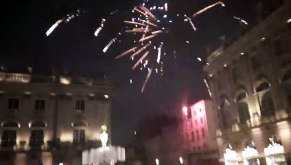 Scène de joie à Nancy après la victoire de l'équipe de France face au Maroc