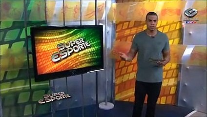 Dedé é recebido com festa por torcedores do Cruzeiro em BH