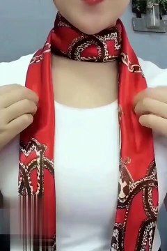 Вот так можно завязать платочек красиво